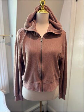 Abercrombie & Fitch Mauve Waffle Knit Full-Zip Hoodie | Size Medium